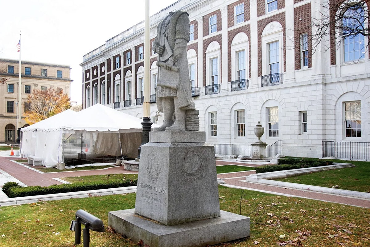 Columbus statue to stay put at Waterbury City Hall