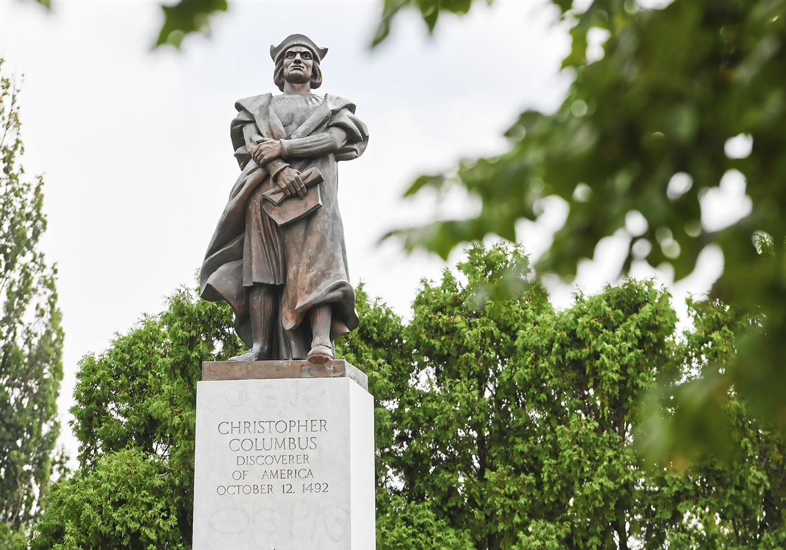 Judge urged to drop out of Columbus statue case in Pittsburgh